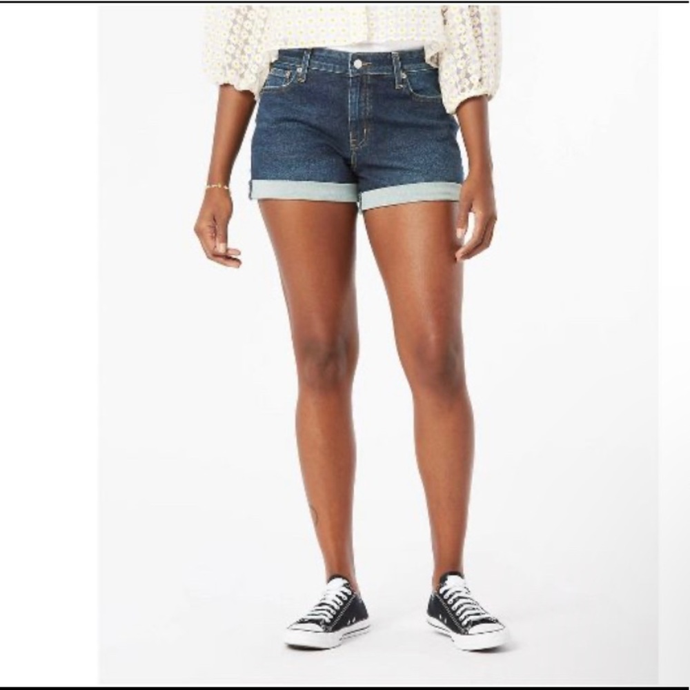 NWOT Denizen Levi High Rise Shorts